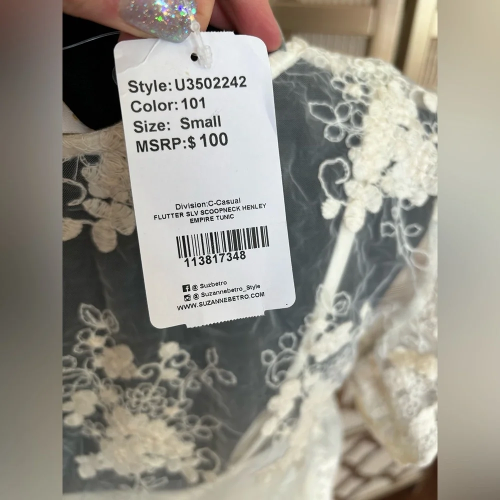 NWT | Suzanne Betro Blouse | Boho top | lace | Small - Picture 7 of 8